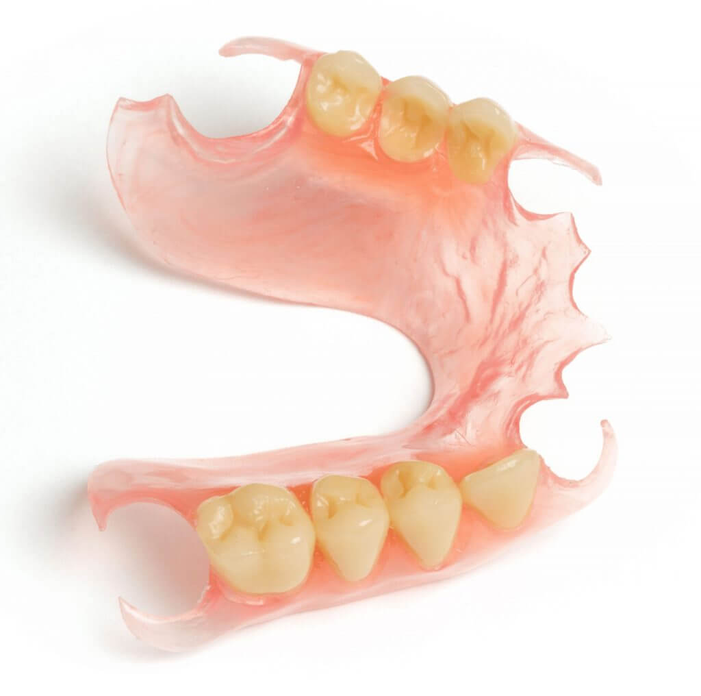 Prótesis dental flexible